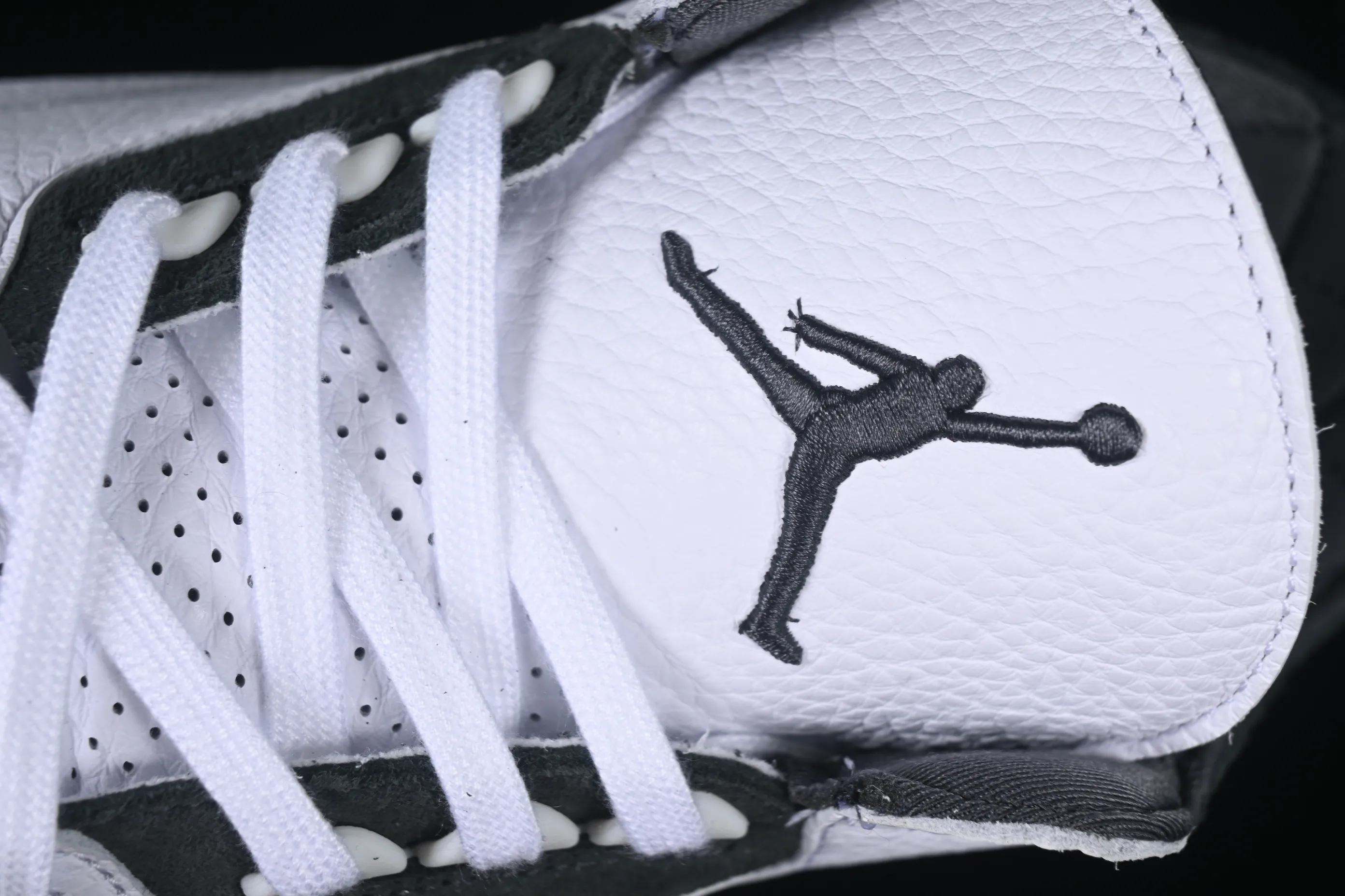 All categories Air Jordan Jordan series basketball shoes Air Jordan 3 GX foreign trade version Air Jordan 3 Retro OG SP "Diffused Blue" AJ3 Joe 3 white and blue cement HV8571-100